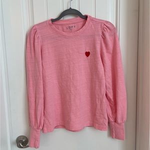 Ann Taylor Loft pink long sleeve heart shirt ❤️